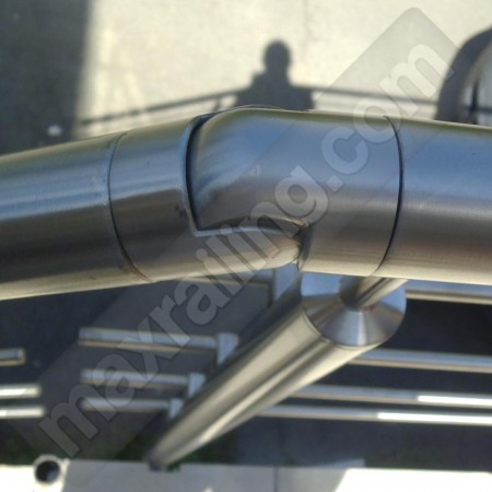 Иноксови парапети